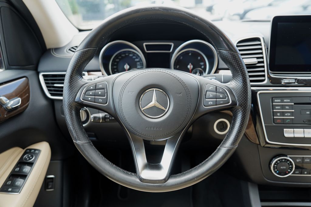 Mercedes-Benz GLS
