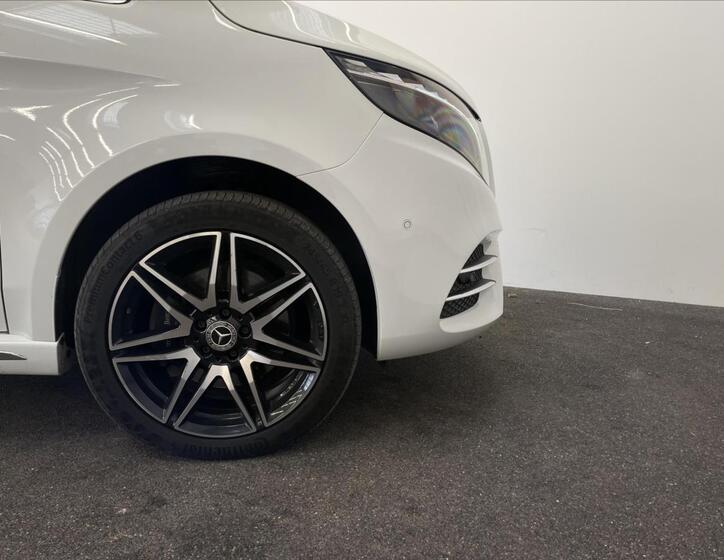 Mercedes-Benz Třídy V 26