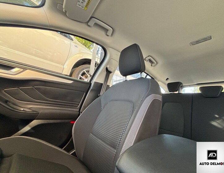 Ford Focus 41