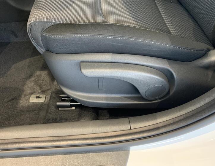 Hyundai i30 26