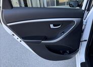 Hyundai i30 10
