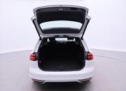 Volkswagen Passat 9