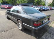 Mercedes-Benz Třídy E 4