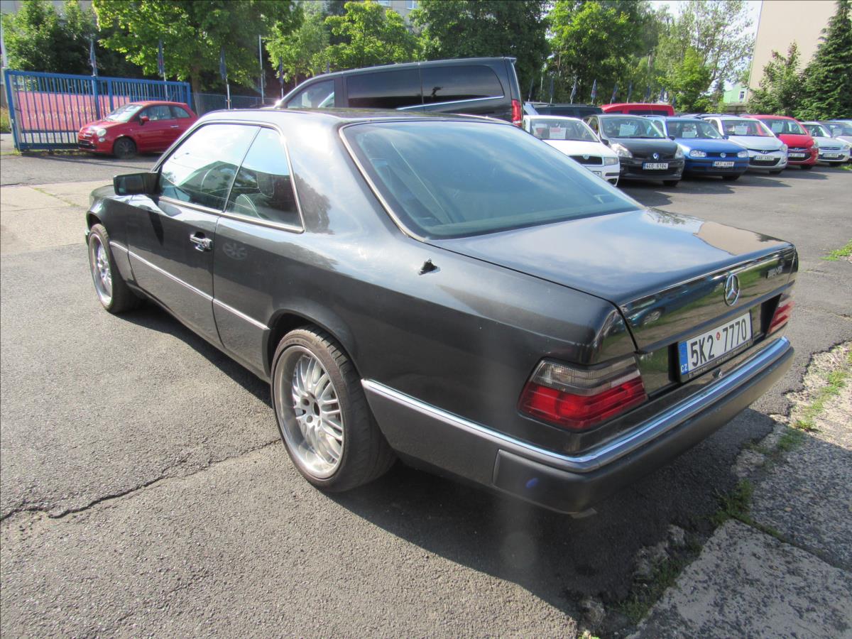 Mercedes-Benz Třídy E