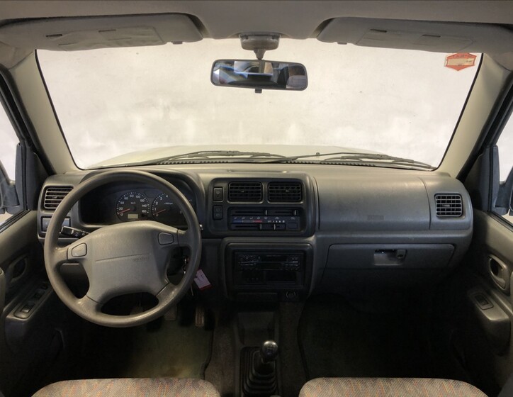 Suzuki Jimny 13