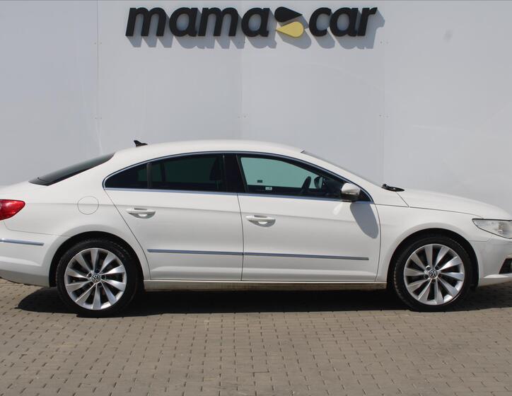 Volkswagen Passat CC 8