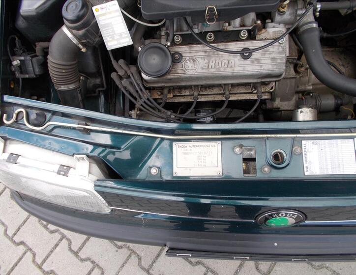 Škoda Felicia 32