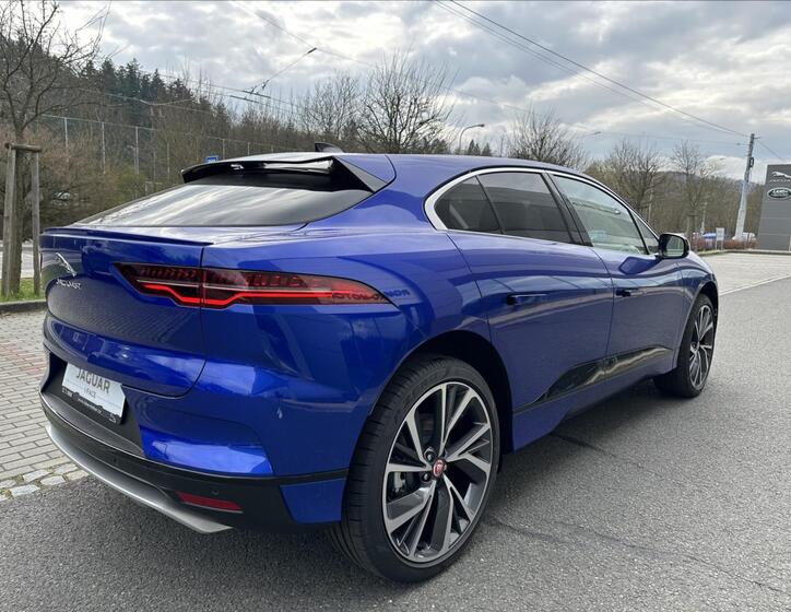 Jaguar I-Pace 7