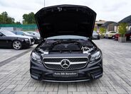 Mercedes-Benz Třídy E 9