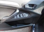 Ford S-MAX 10