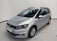 Volkswagen Touran 1