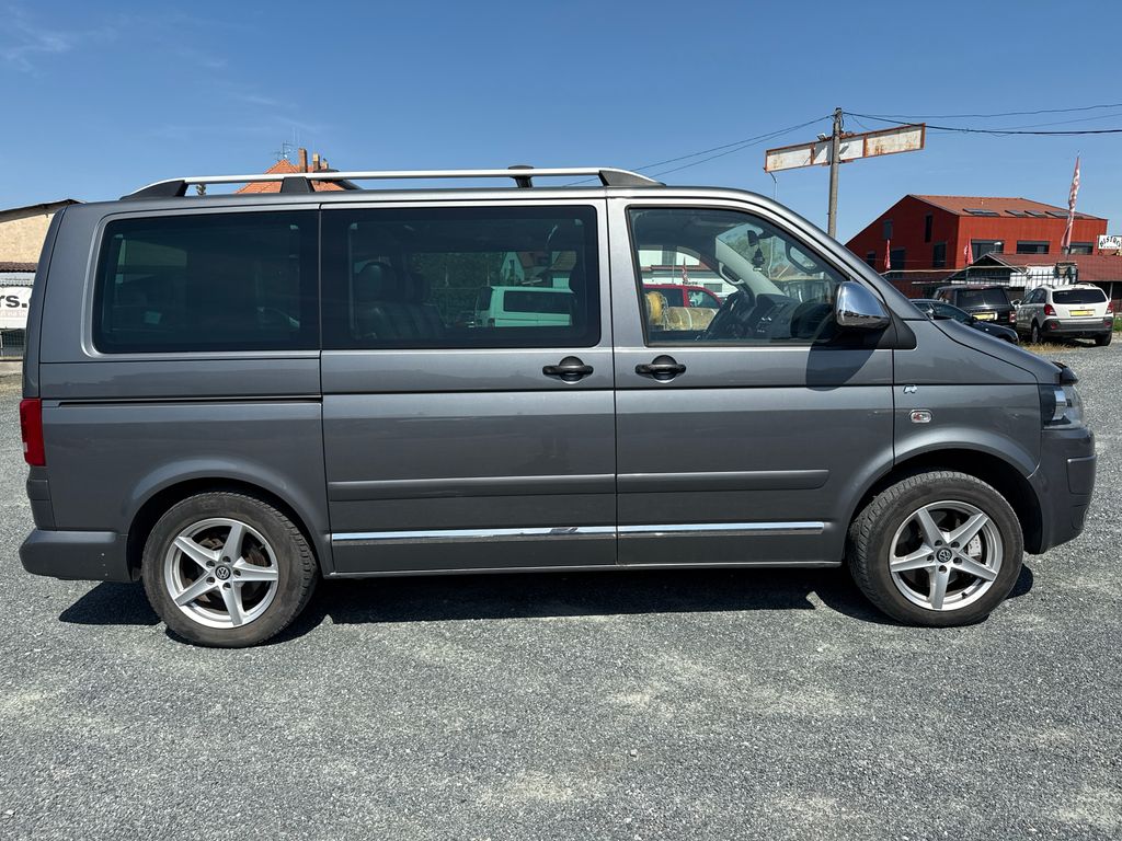 Volkswagen Caravelle
