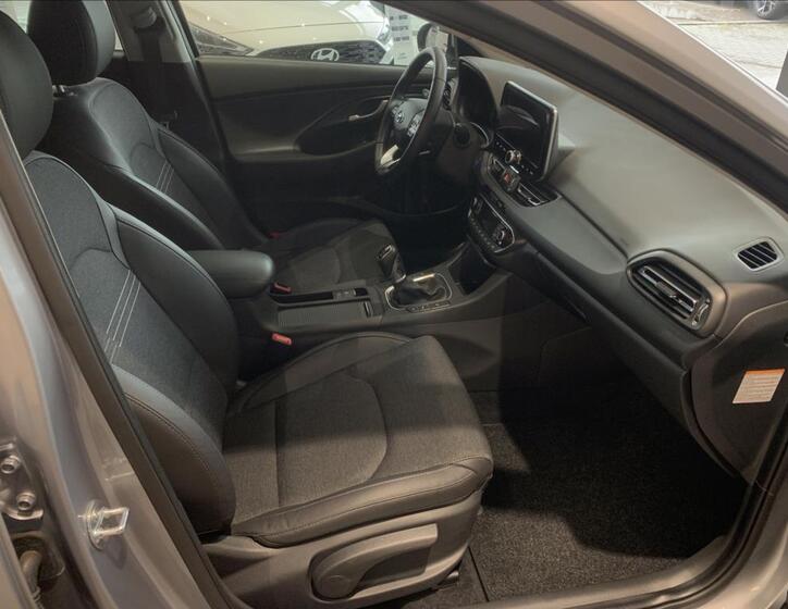 Hyundai i30 45
