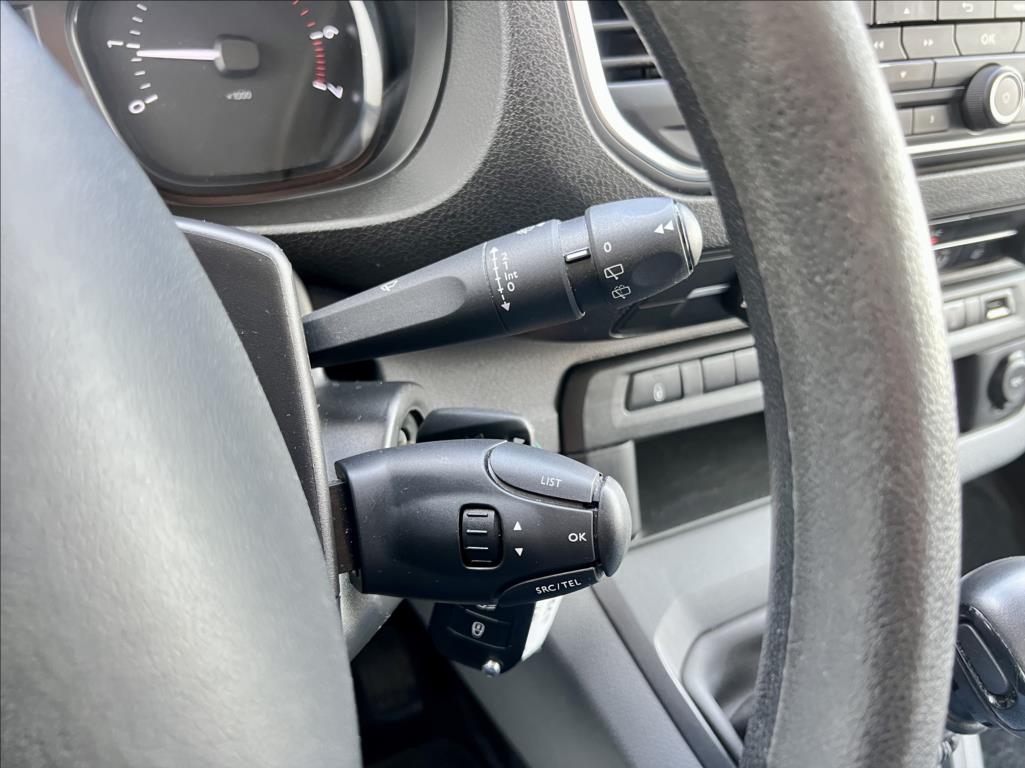 Peugeot Traveller