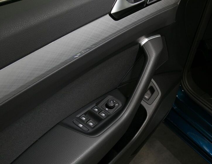 Volkswagen Passat 16
