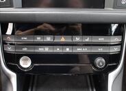 Jaguar XF 26