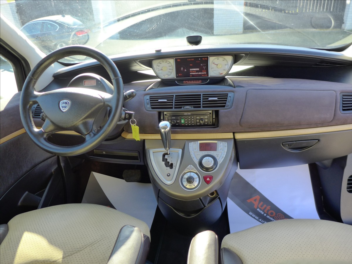 Lancia Phedra