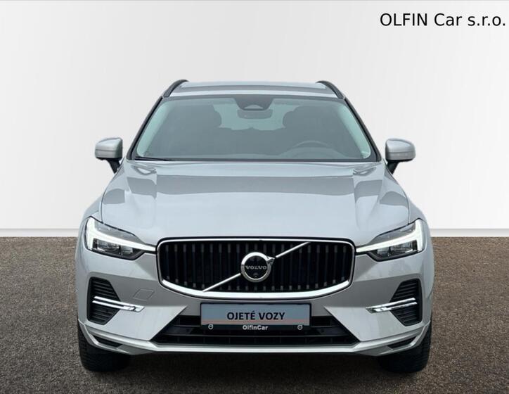 Volvo XC60 4