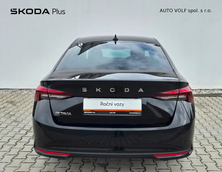 Škoda Octavia 10
