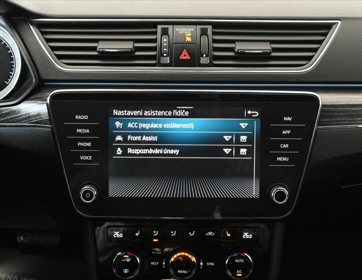 Škoda Superb 21
