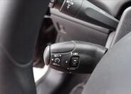 Peugeot 208 32