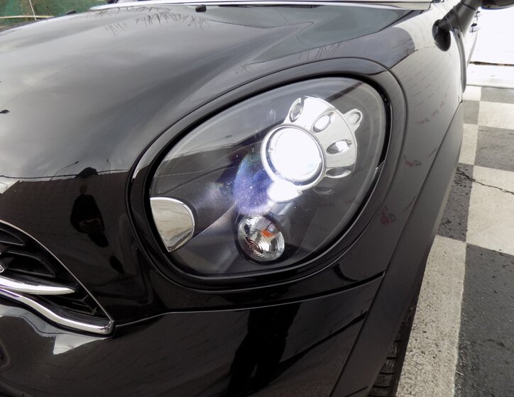 Mini Countryman 37