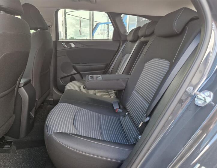 KIA Ceed 14