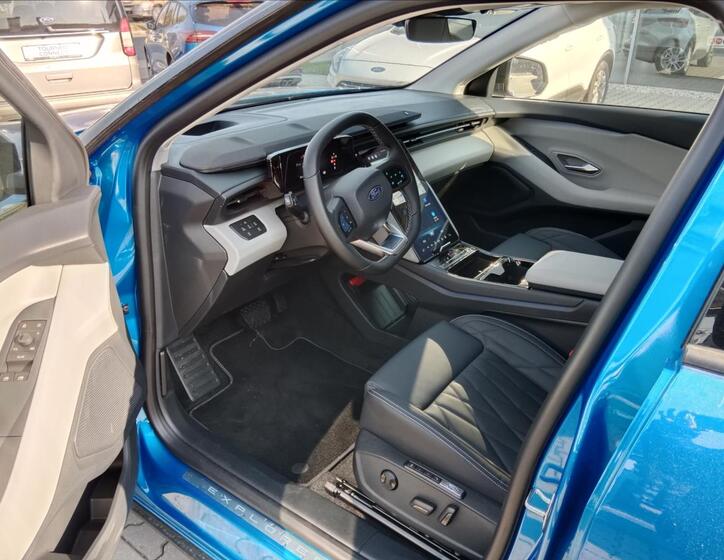 Ford Explorer 9