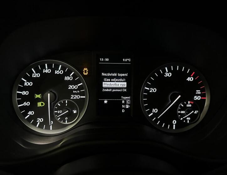 Mercedes-Benz Vito 23
