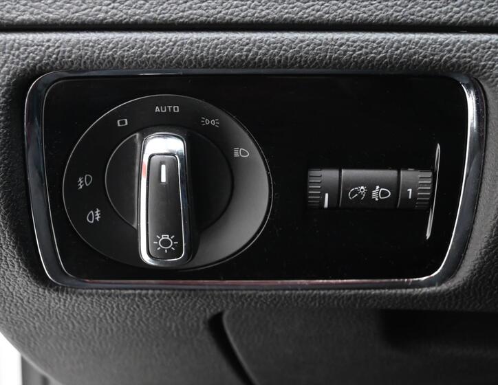 Škoda Superb 24
