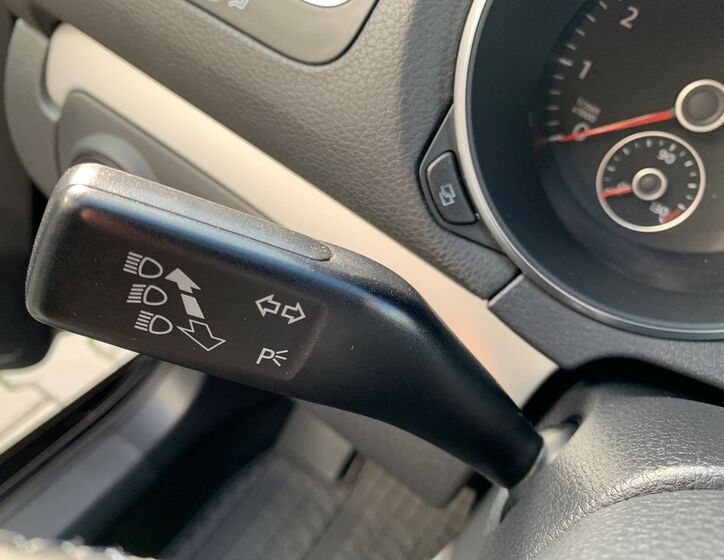 Volkswagen Golf 9