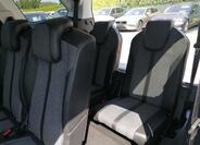 Peugeot 5008 12