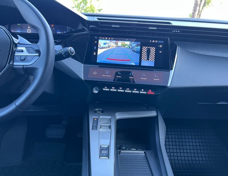 Peugeot 308 11