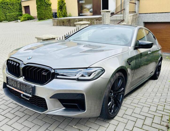 BMW M5 15