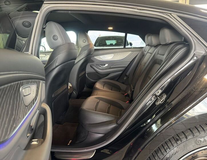 Mercedes-Benz AMG GT 15