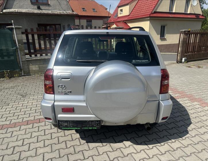 Toyota RAV4 4