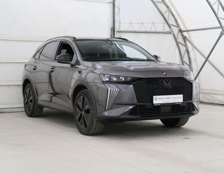 DS Automobiles DS7 Crossback 4
