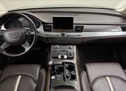 Audi A8 7