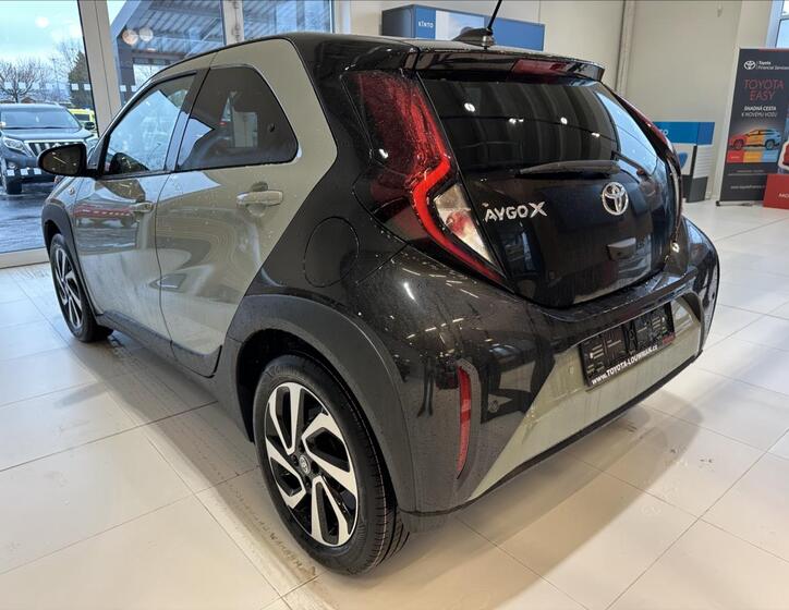 Toyota Aygo 5