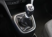 Hyundai i10 24