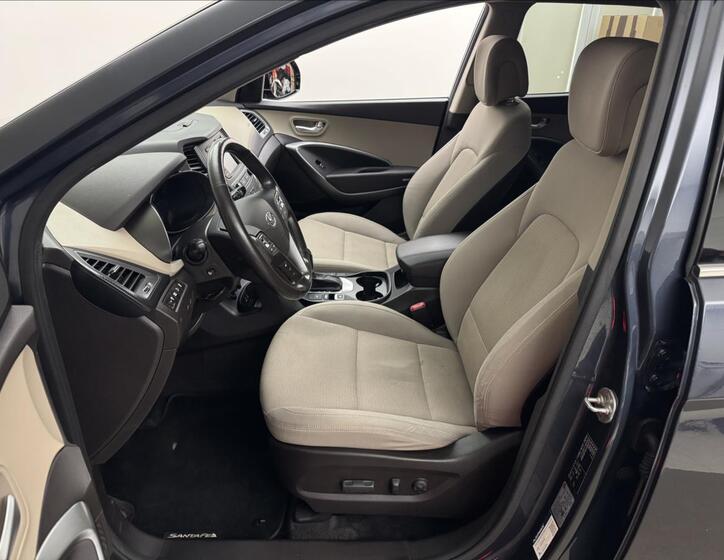 Hyundai Santa Fe 31
