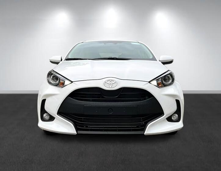 Toyota Yaris 2