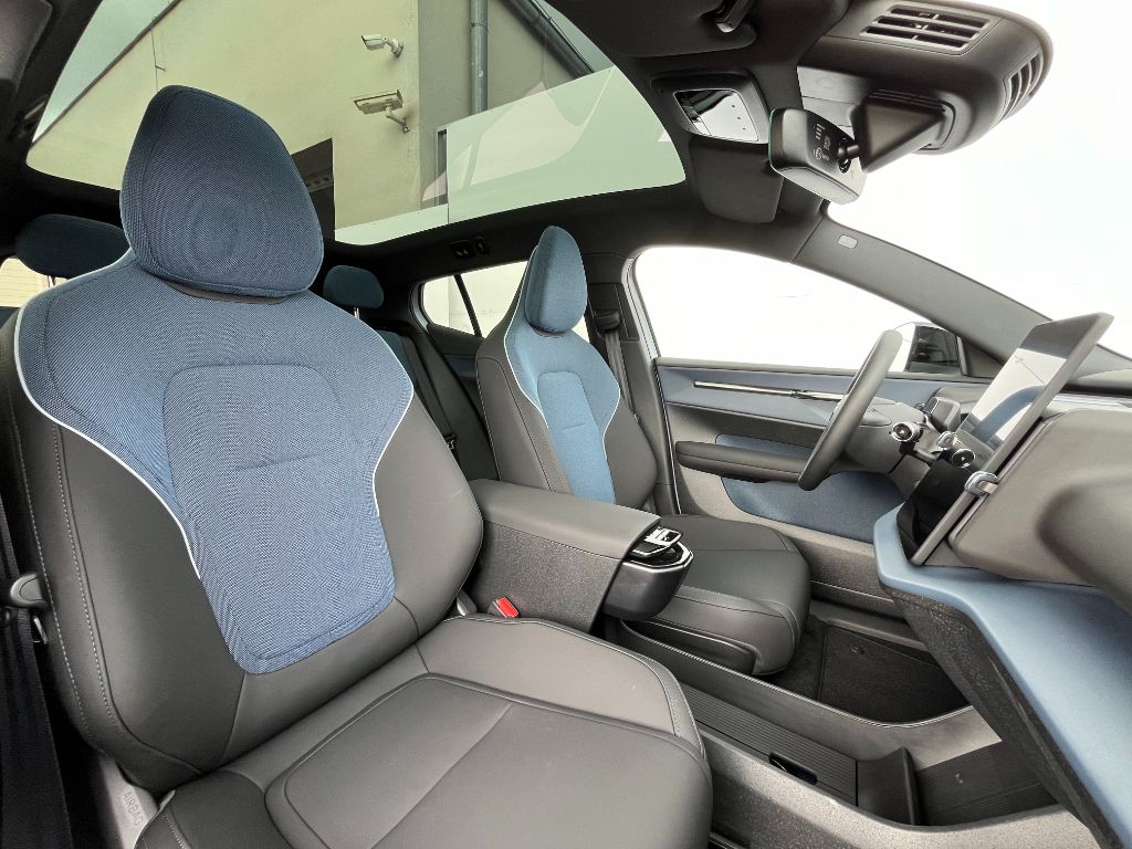 Volvo EX30