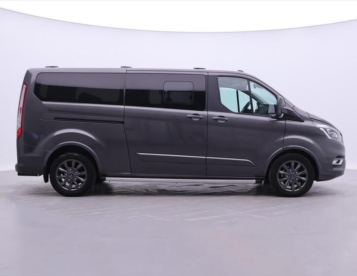 Ford Tourneo Custom 8