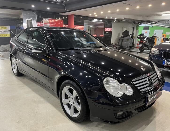 Mercedes-Benz Třídy C 3
