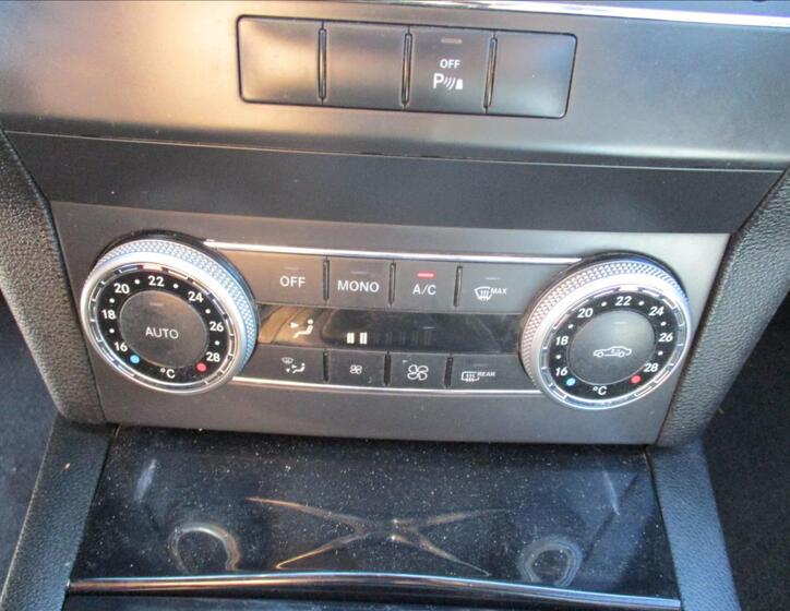Mercedes-Benz GLK 18