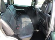 Nissan Terrano 10