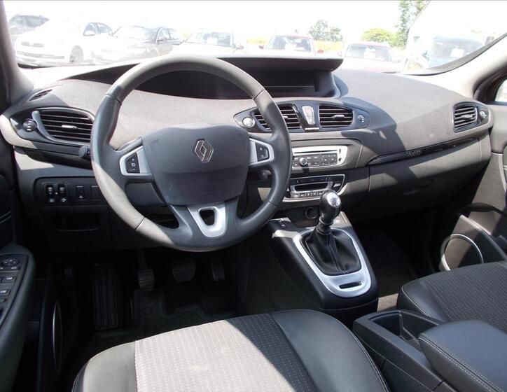 Renault Scénic 18