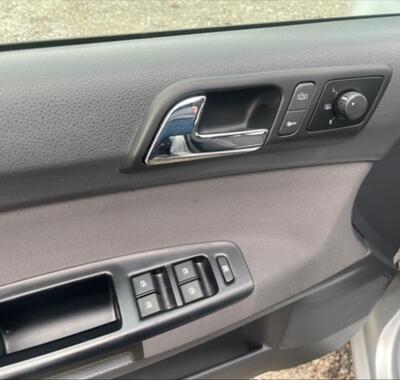 Volkswagen Polo 11