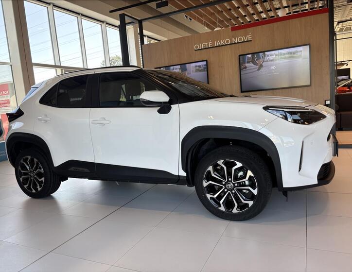 Toyota Yaris Cross 7